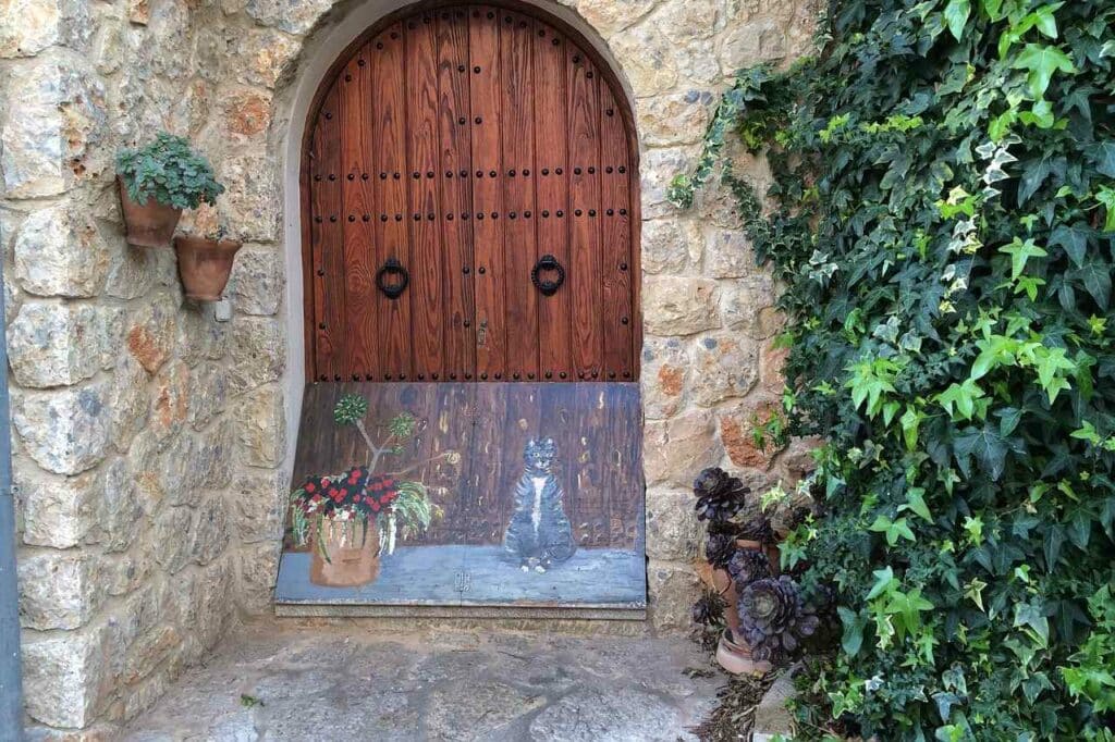 Alaró Mallorca künstlerischer Hauseingang