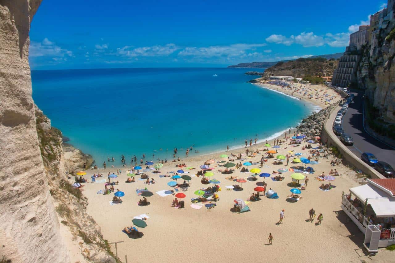 Badebucht in Tropea Kalabrien