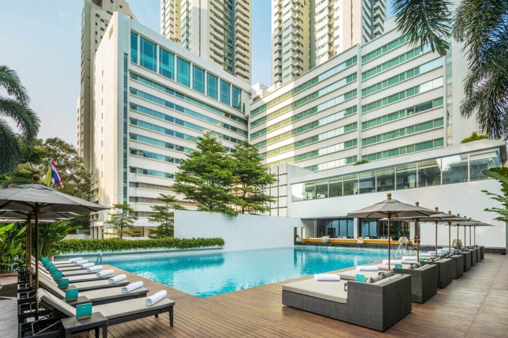 COMO Metropolitan Bangkok Pool