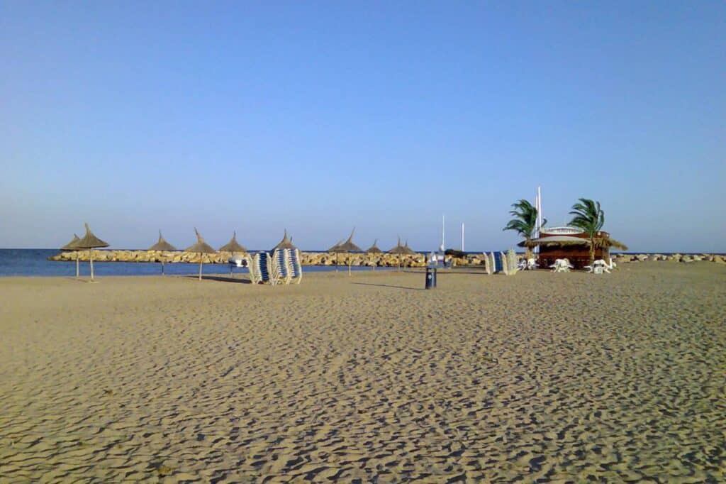Costa Dorada weitläufiger Sandstrand