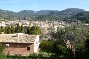 Esporles im Tramuntana Gebirge