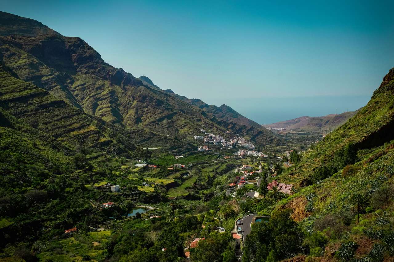 Grüne Hänge Hochebene Gran Canaria