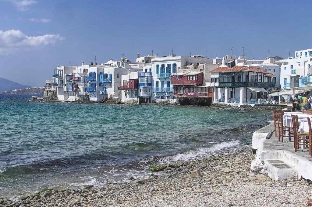 Häuser direkt am Wasser in Mykonos-Stadt