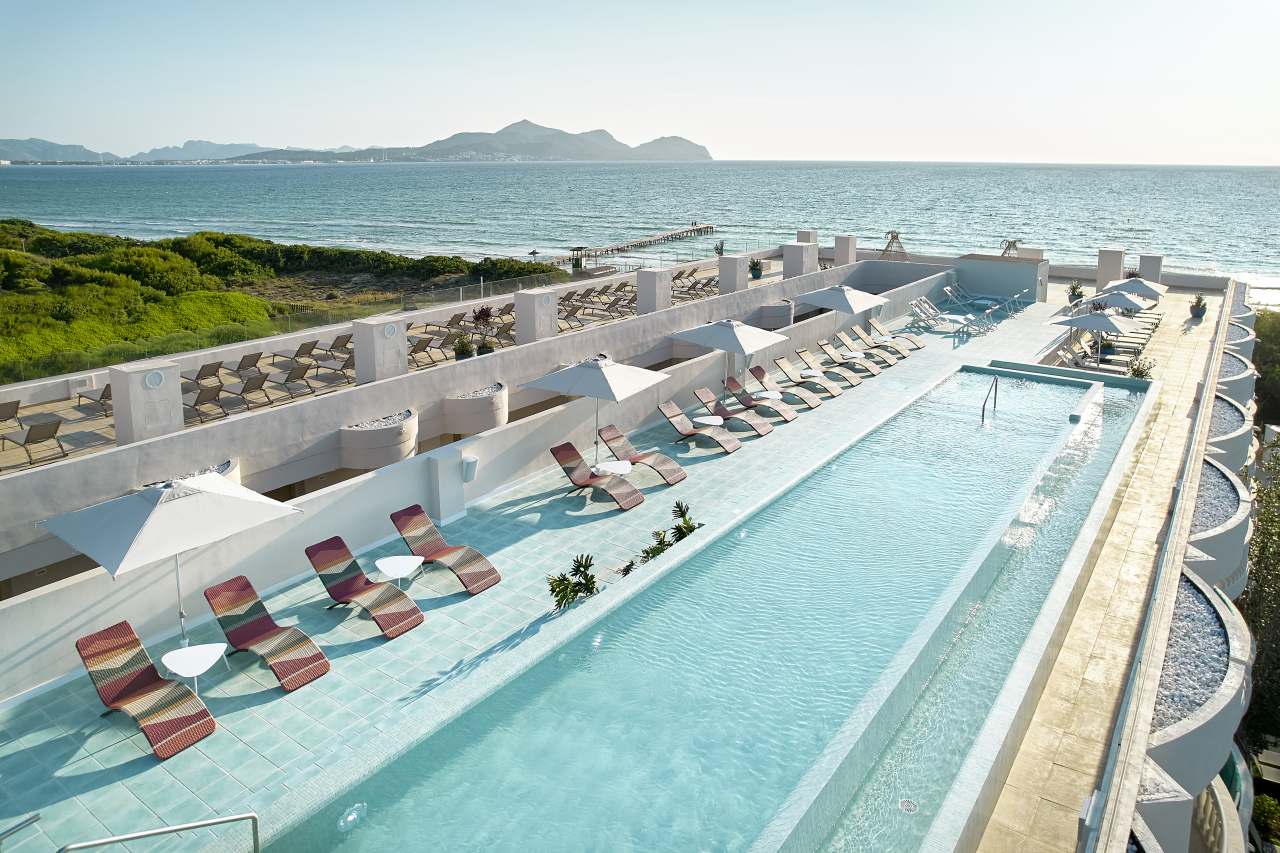 Iberostar Selection Albufera Park Infinity Pool auf dem Rooftop