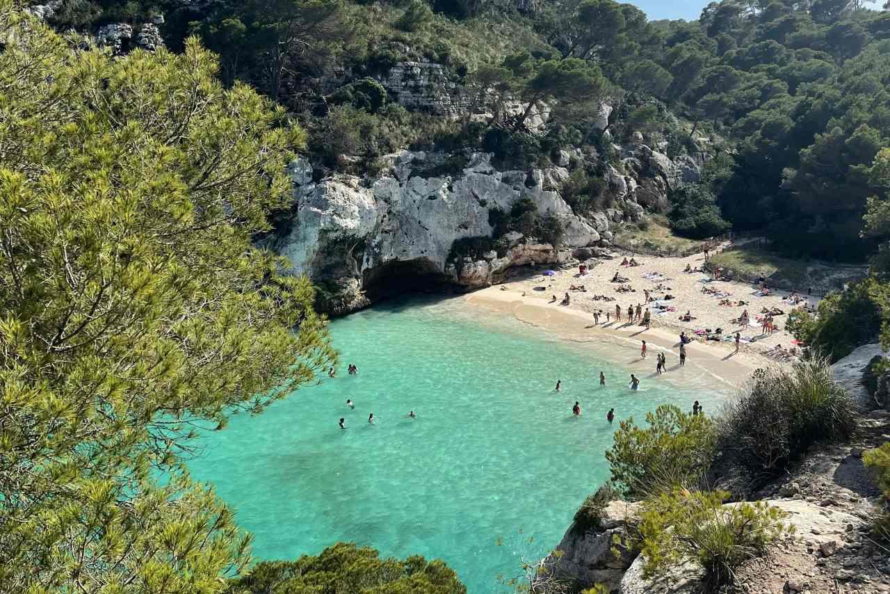 Kleine Badebucht auf Menorca