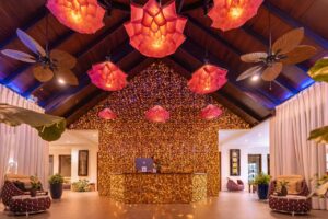 Lobby des Essens Spa im Atmosphere Kanifushi Maldives