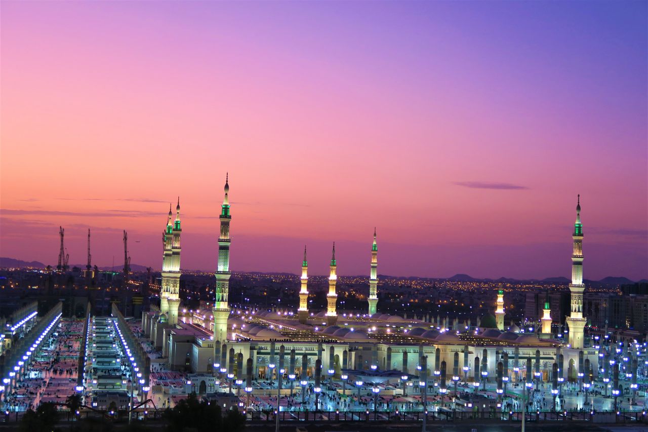 Prophetenmoschee in Medina bei Sonnenuntergang
