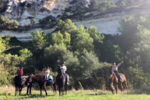 Reiter auf dem Camí de Cavalls
