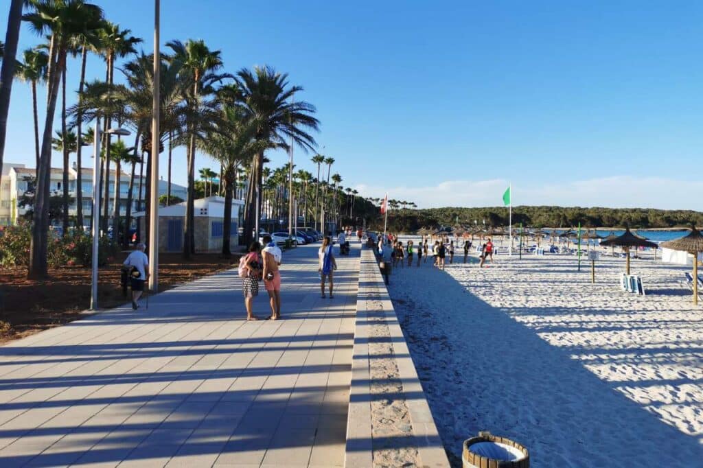 Sa Coma Strand und Promenade