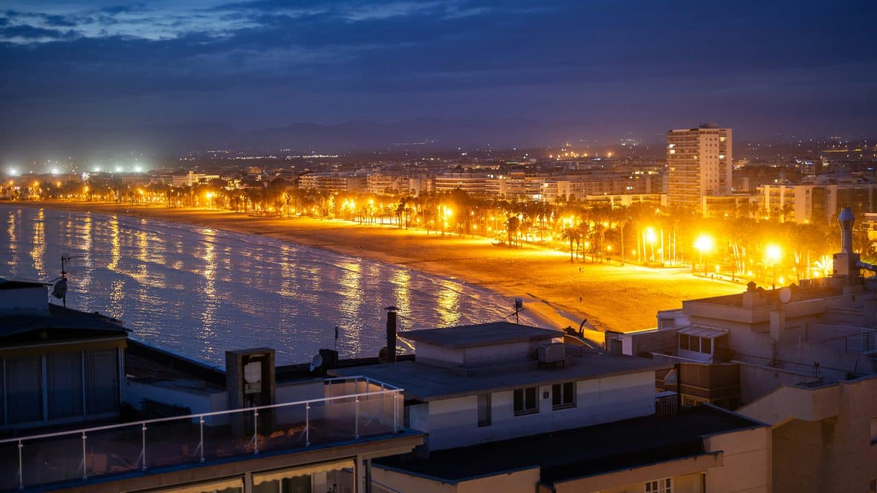 Salou Abendstimmung Strand und Promenade