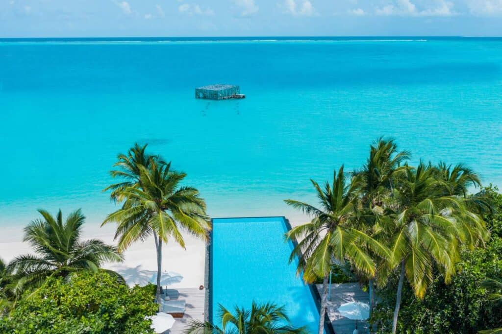 Sirru Fen Fushi Infinity Pool und Coralarium
