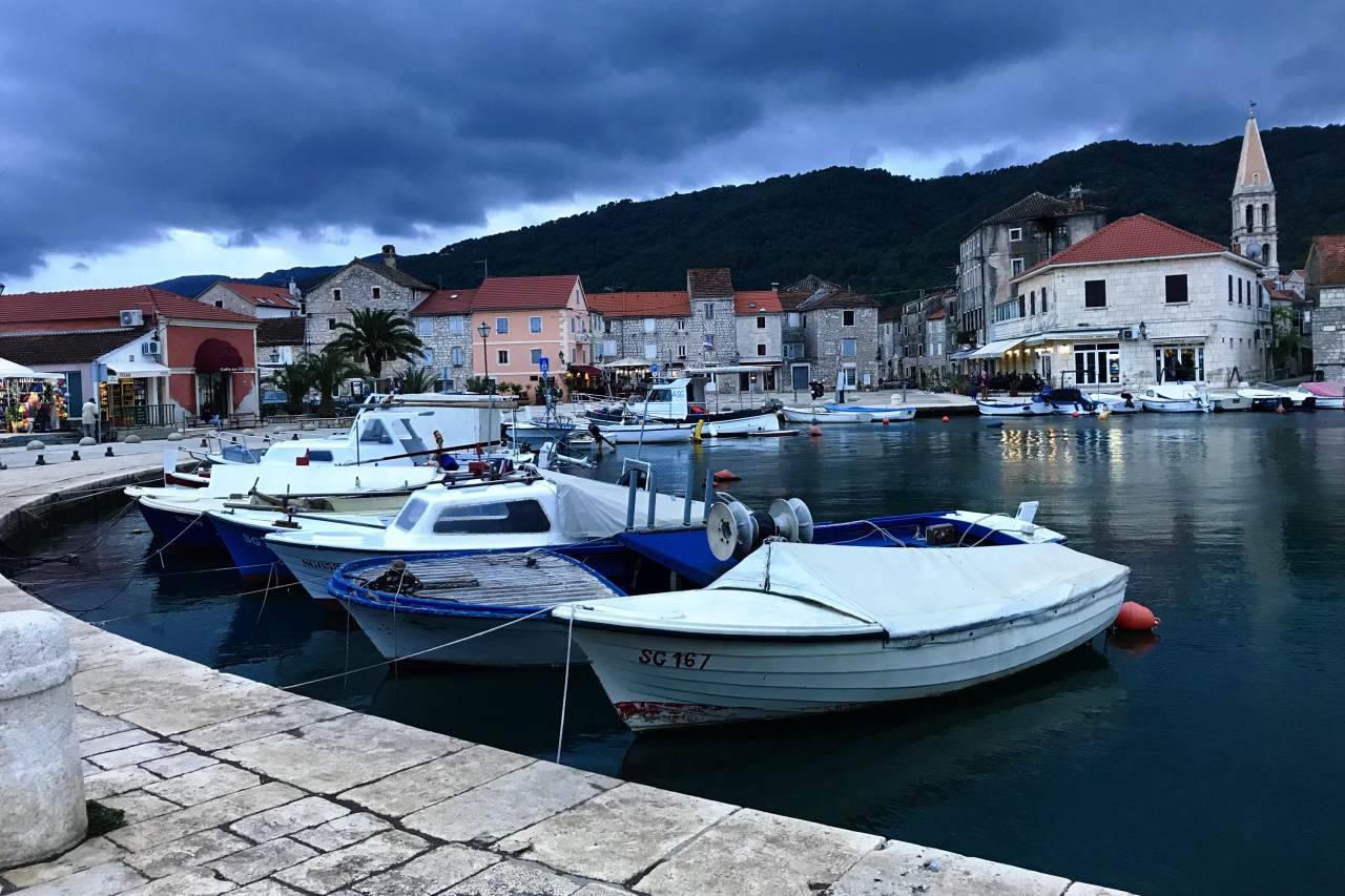 Stari Grad auf Hvar Hafenbereich