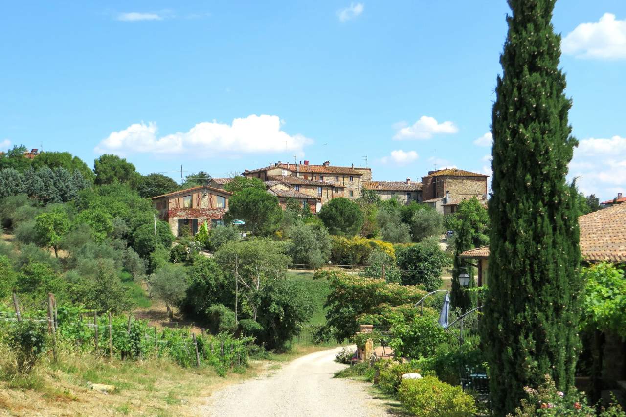 Typisches Dorf in der Emilia-Romagna