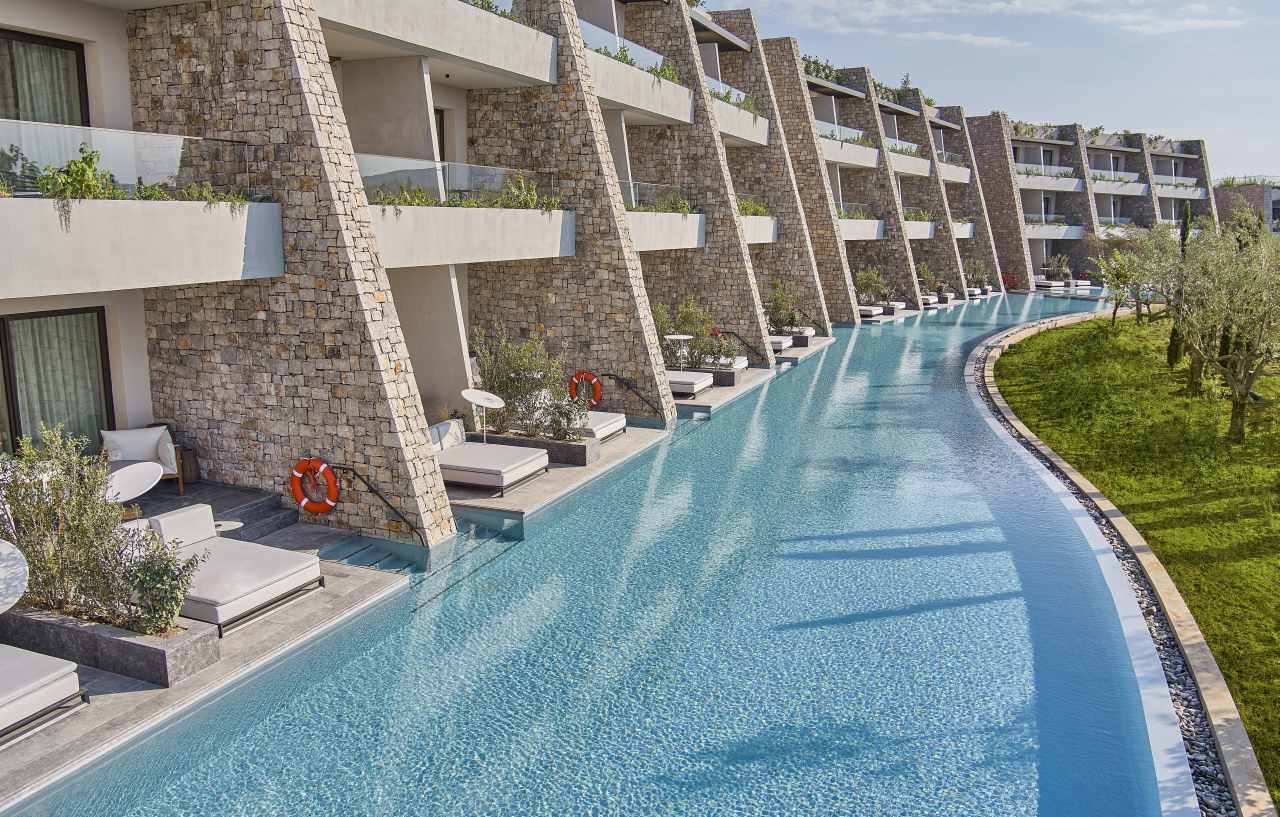 W Costa Navarino Swim-up-Zimmer