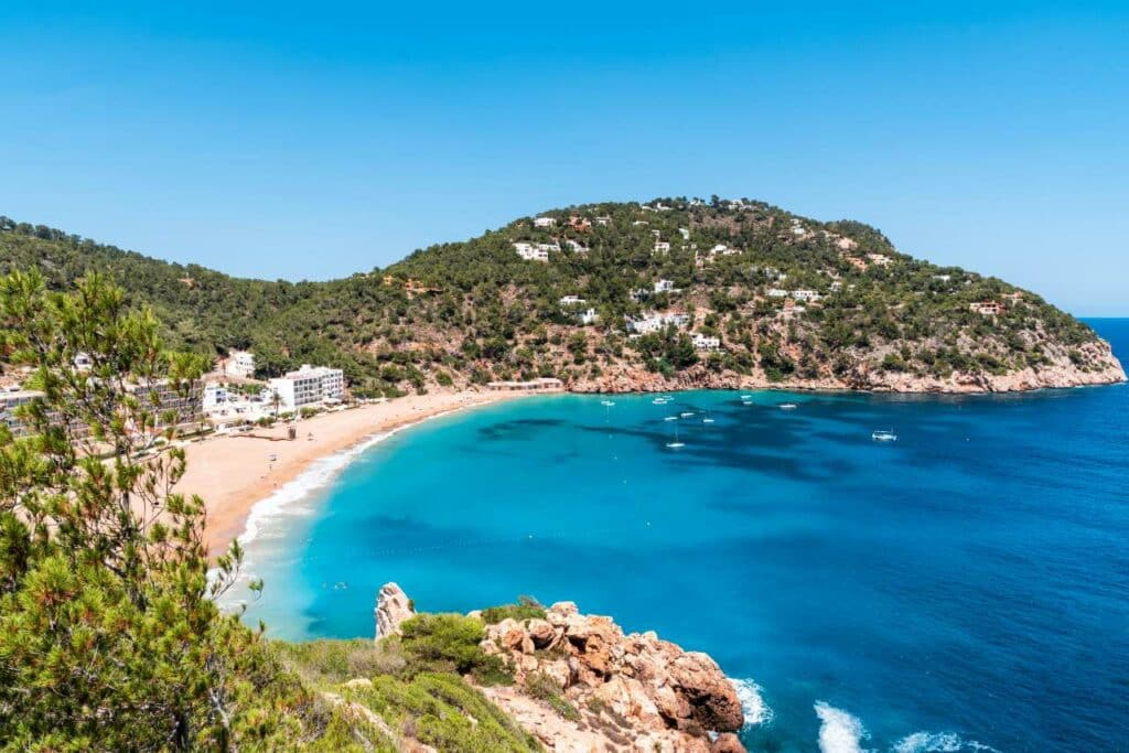 Wunderschöne Badebucht auf Ibiza