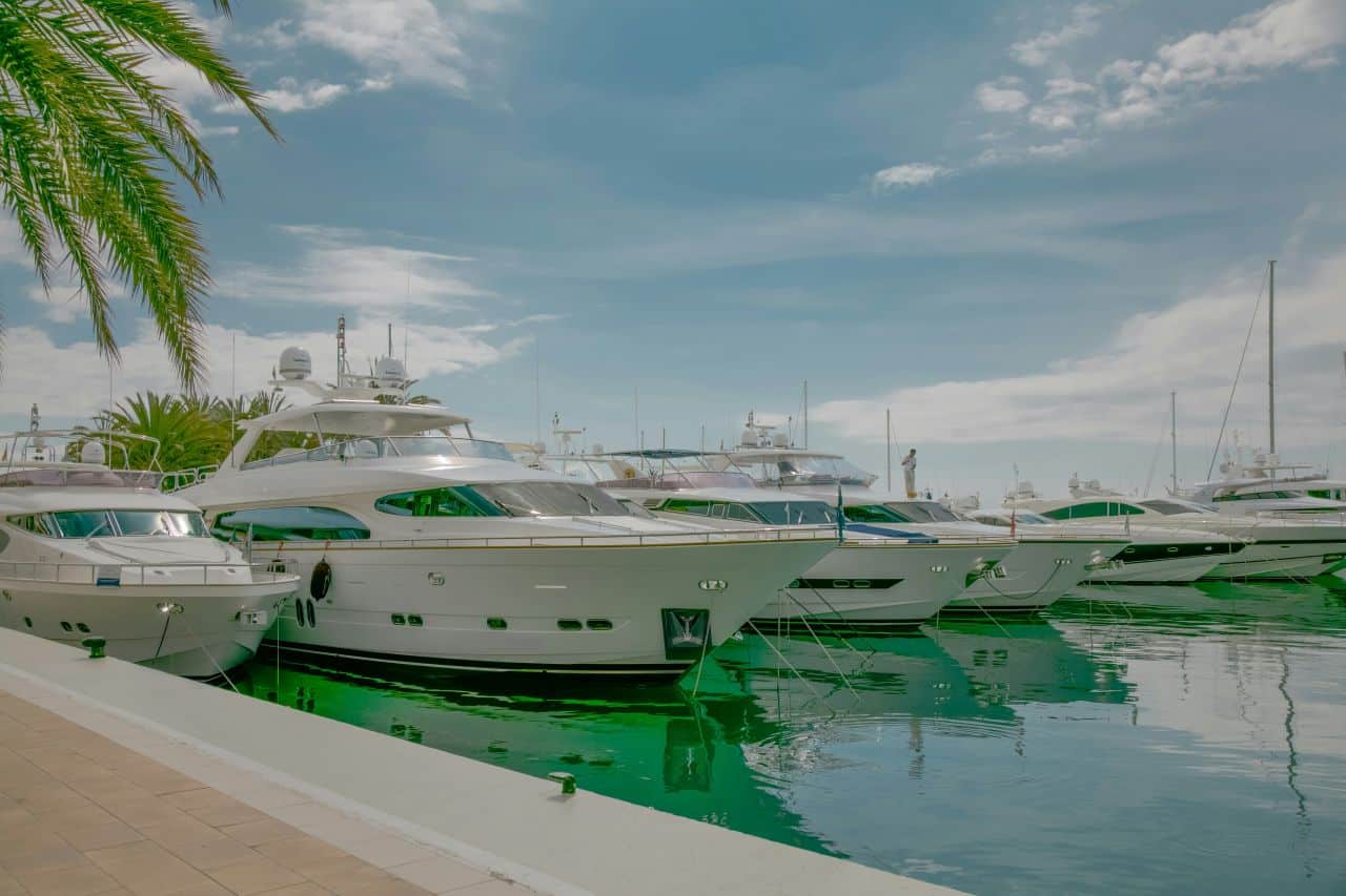 Yachten im Hafen von Puerto Portals