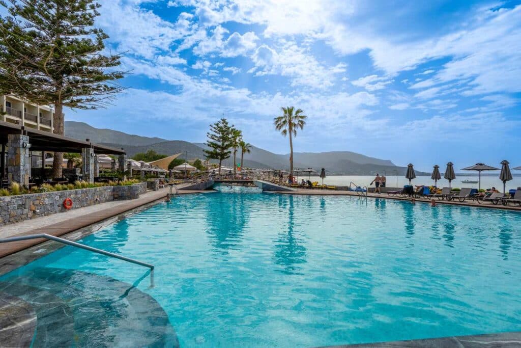 allsun Hotel Malia Beach Pool mit Meerblick