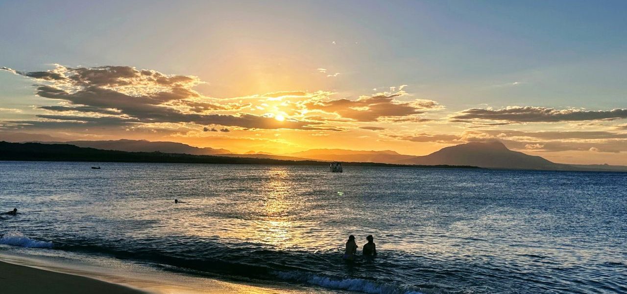 Bahía de Maimón Strand Sonnenuntergang