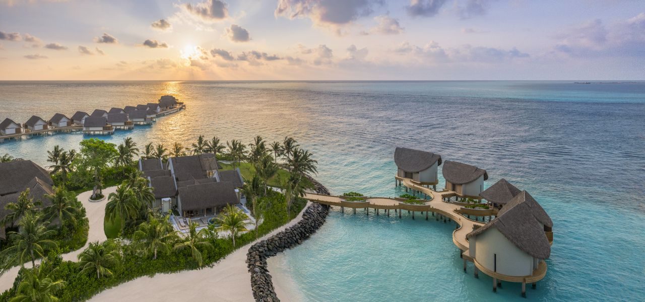 JW Marriott Kaafu Atoll Island Resort Sonnenuntergang