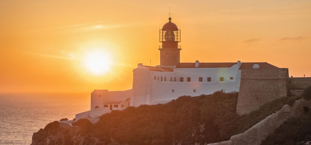 Leuchtturm Cabo de São Vicente bei Sonnenuntergang
