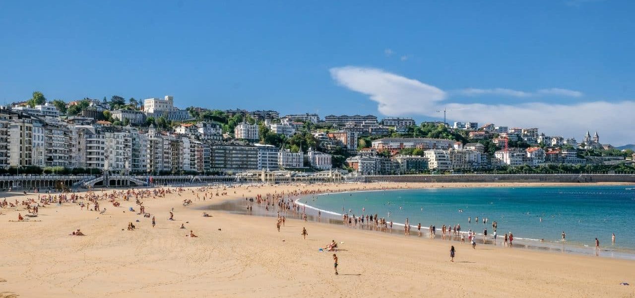 San Sebastián langgezogene Bucht