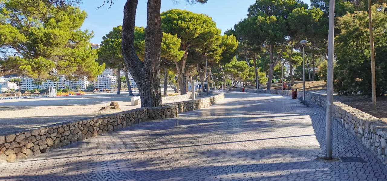 Santa Ponsa Promenade und Strand Santa Ponsa Promenade und Strand