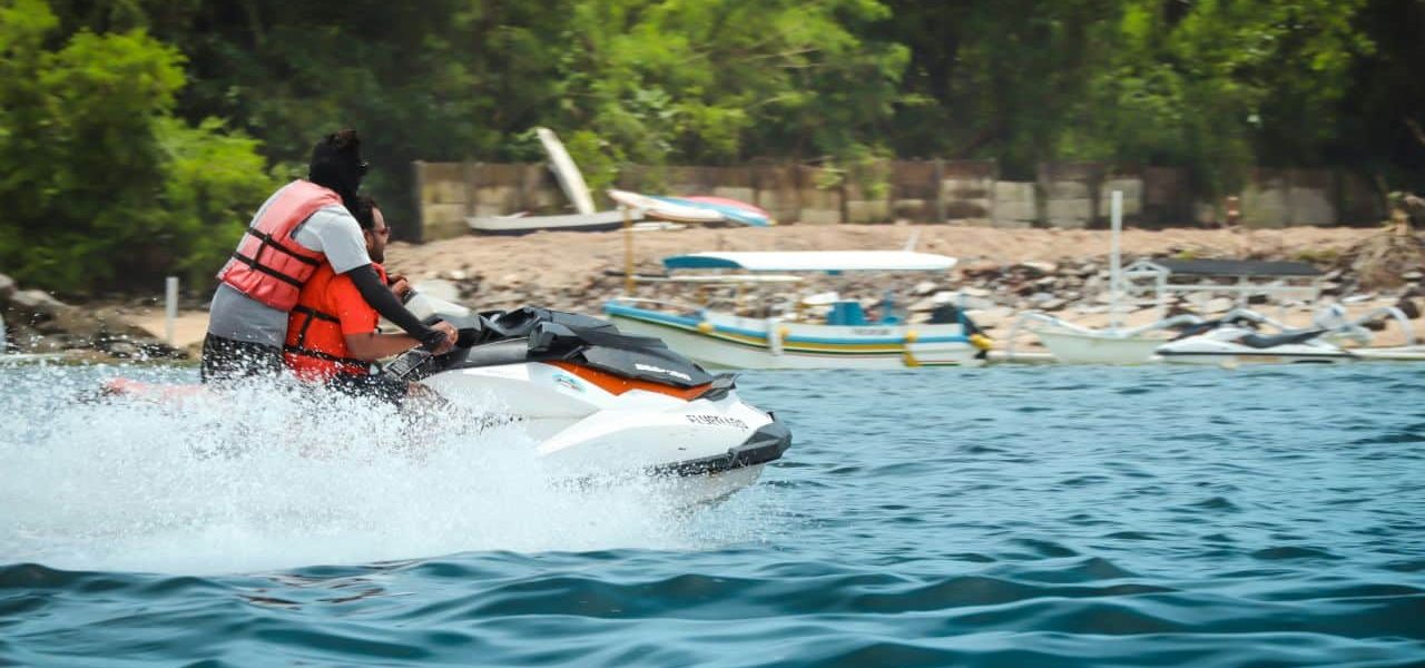 Tanjung Beach Bali Jetskifahrer