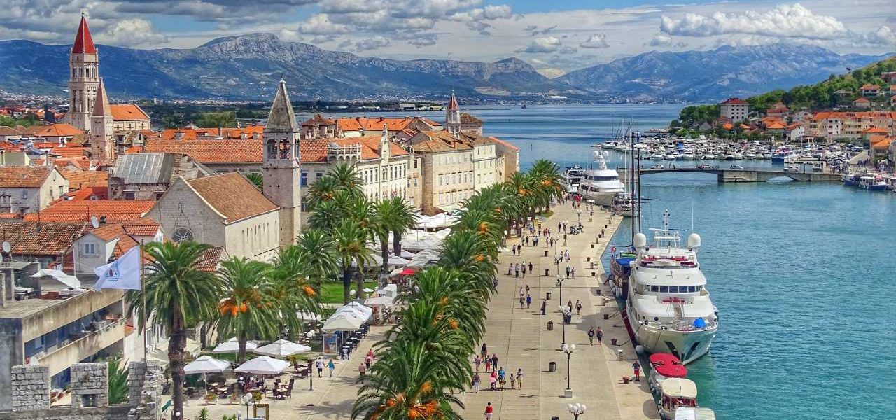 Trogir Hafenpromenade