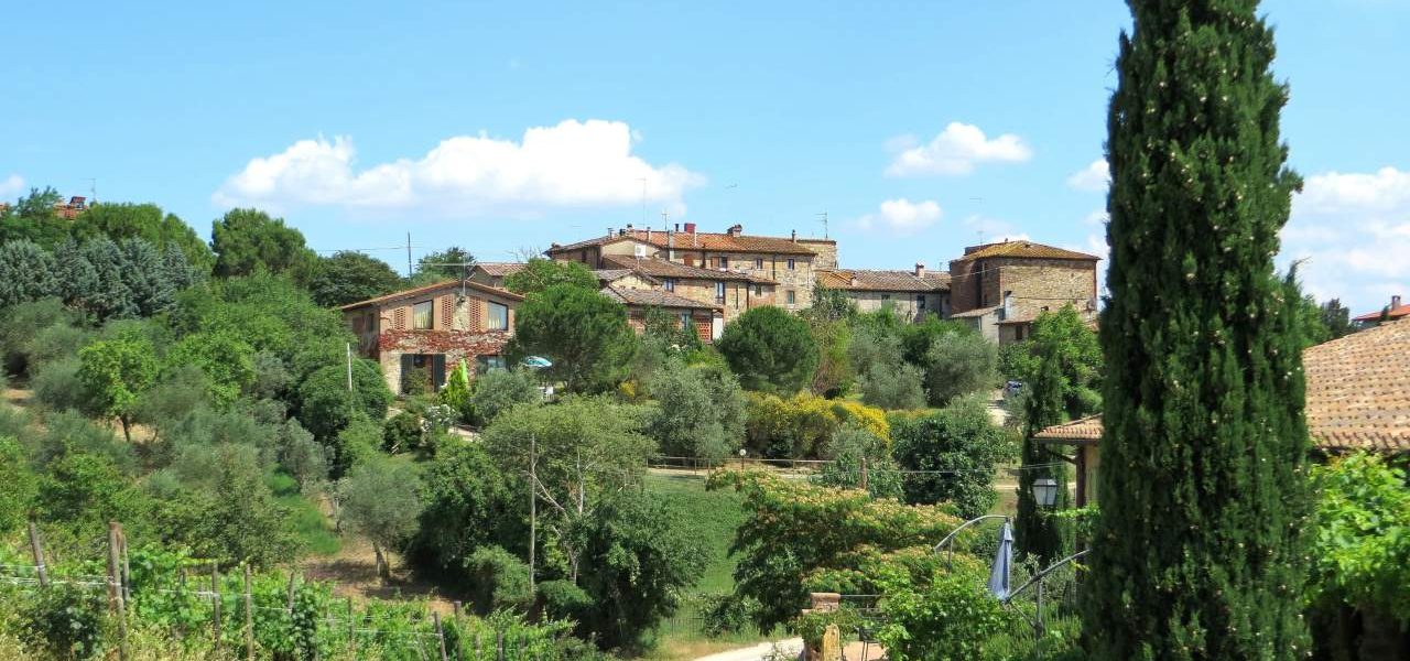 Typisches Dorf in der Emilia-Romagna