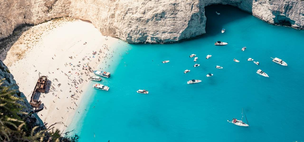 Zakynthos Badebucht mit Schiffswrack